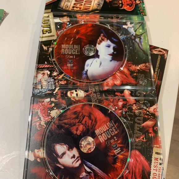 Moulin Rouge two disc DVD .  Has bonus features and collector box. - Picture 2 of 5